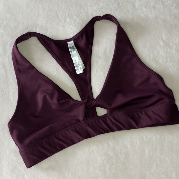 PINK Victoria's Secret Other - 🍇HP🍇 PINK VS Ultimate Lightly Lined Twist Front Sports Bra Wine Burgandy